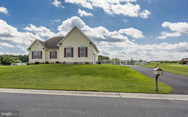 231 RIDING PATH DR, Clayton, DE 19938