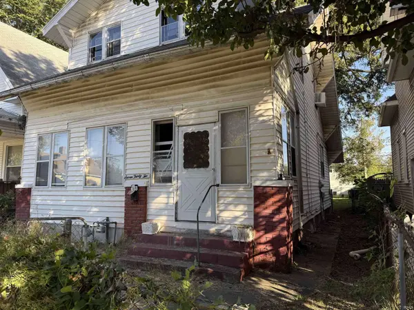 732 E Gum ST, Evansville, IN 47713