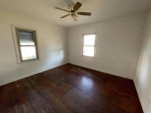 721 Adams AVE, Evansville, IN 47713