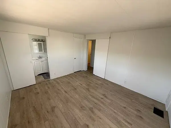 3621 Aachen St, Sarasota, FL 34234-5403