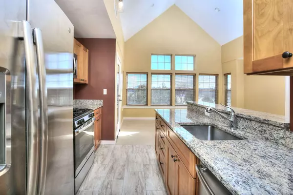 100 Richards Avenue #APT 402, Norwalk, CT 06854