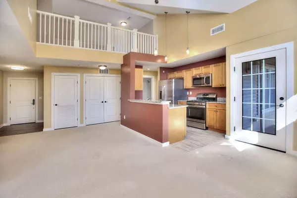 100 Richards Avenue #APT 402, Norwalk, CT 06854