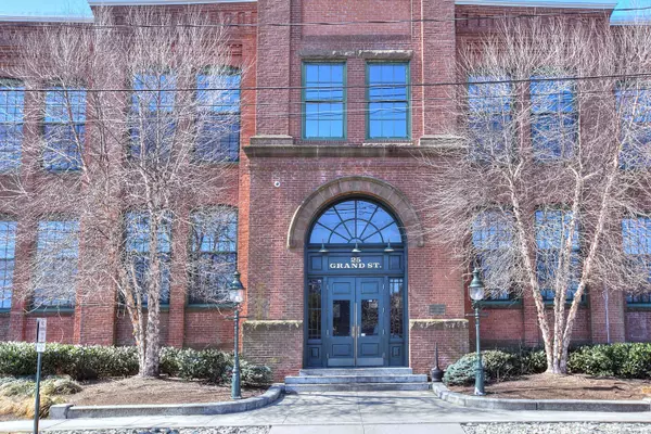 25 Grand Street #APT 158, Norwalk, CT 06851