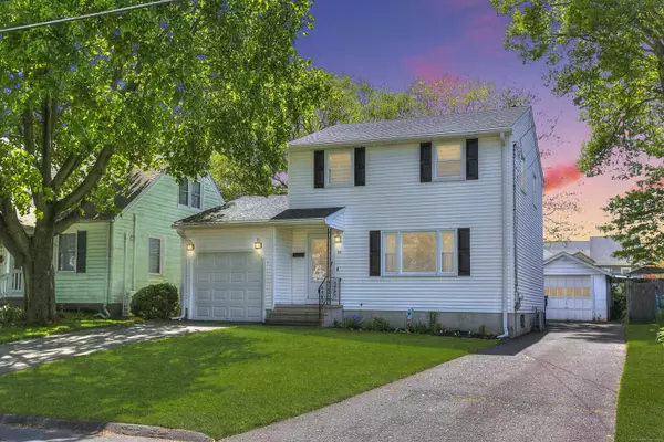 59 Wiebe Avenue, Stratford, CT 06614