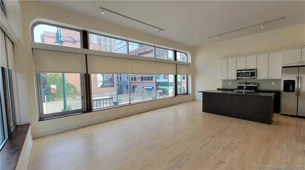 804 Chapel Street #201, New Haven, CT 06510