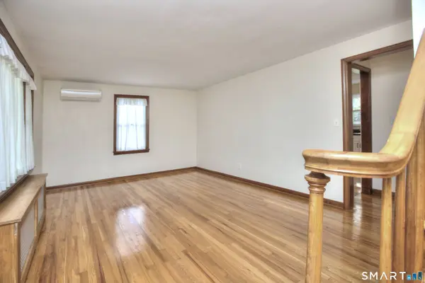 49 Wiebe Avenue, Stratford, CT 06614