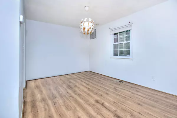 50 Greenhouse Road #17A, Bridgeport, CT 06606