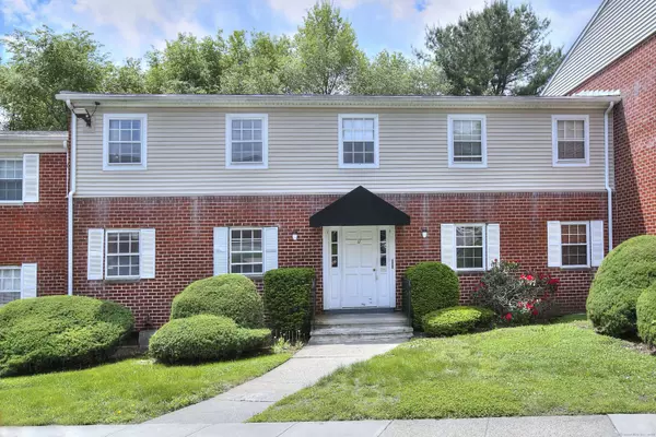 50 Greenhouse Road #17A, Bridgeport, CT 06606