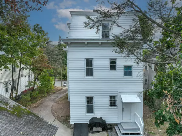 1599 Chapel Street, New Haven, CT 06511