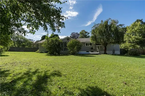 301 Brookford RD, Syracuse, NY 13224