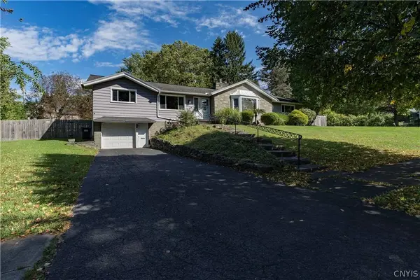 301 Brookford RD, Syracuse, NY 13224