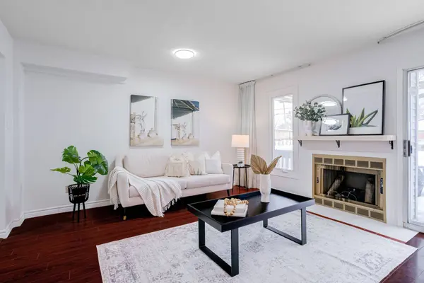 142 Greenbrae Circuit, Toronto E09, ON M1H 1R3