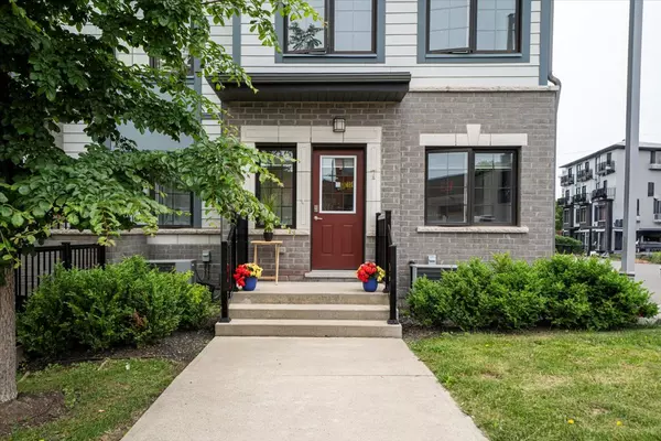 Toronto, ON M6M 0B5,7 Forbes Ave