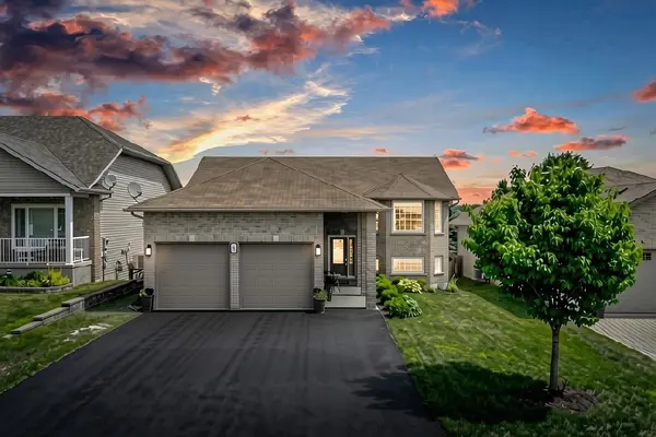 8 Alliston St, Greater Sudbury, ON P3B 0B3