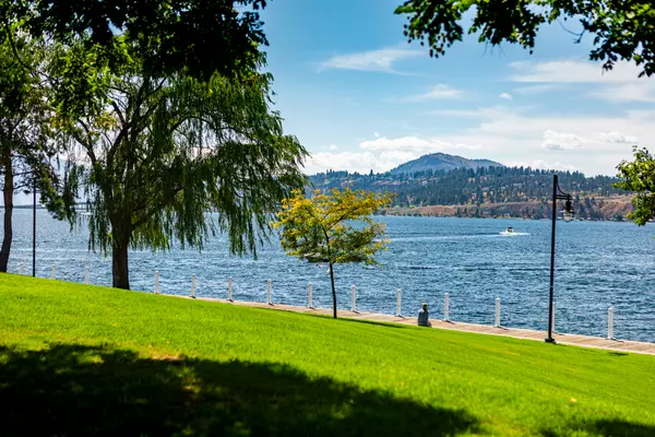 Kelowna hillside and natural environment backdrop