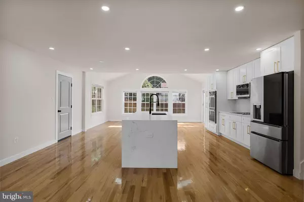 1808 ROBERT LEWIS AVE, Upper Marlboro, MD 20774