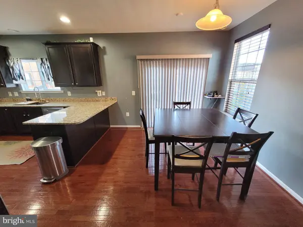 8 CINDY LN, Capitol Heights, MD 20743