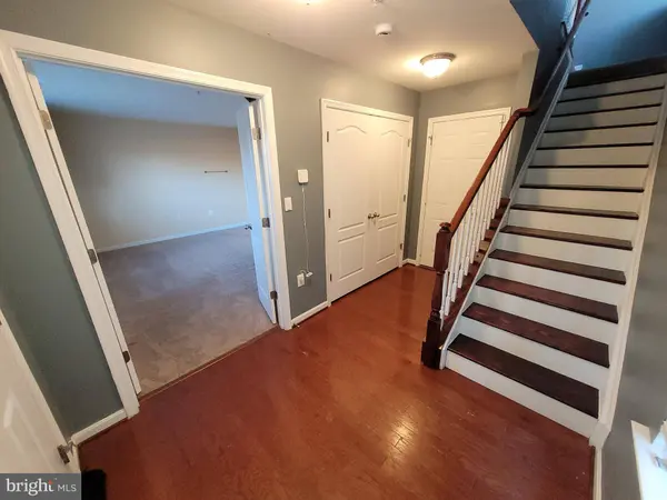 8 CINDY LN, Capitol Heights, MD 20743