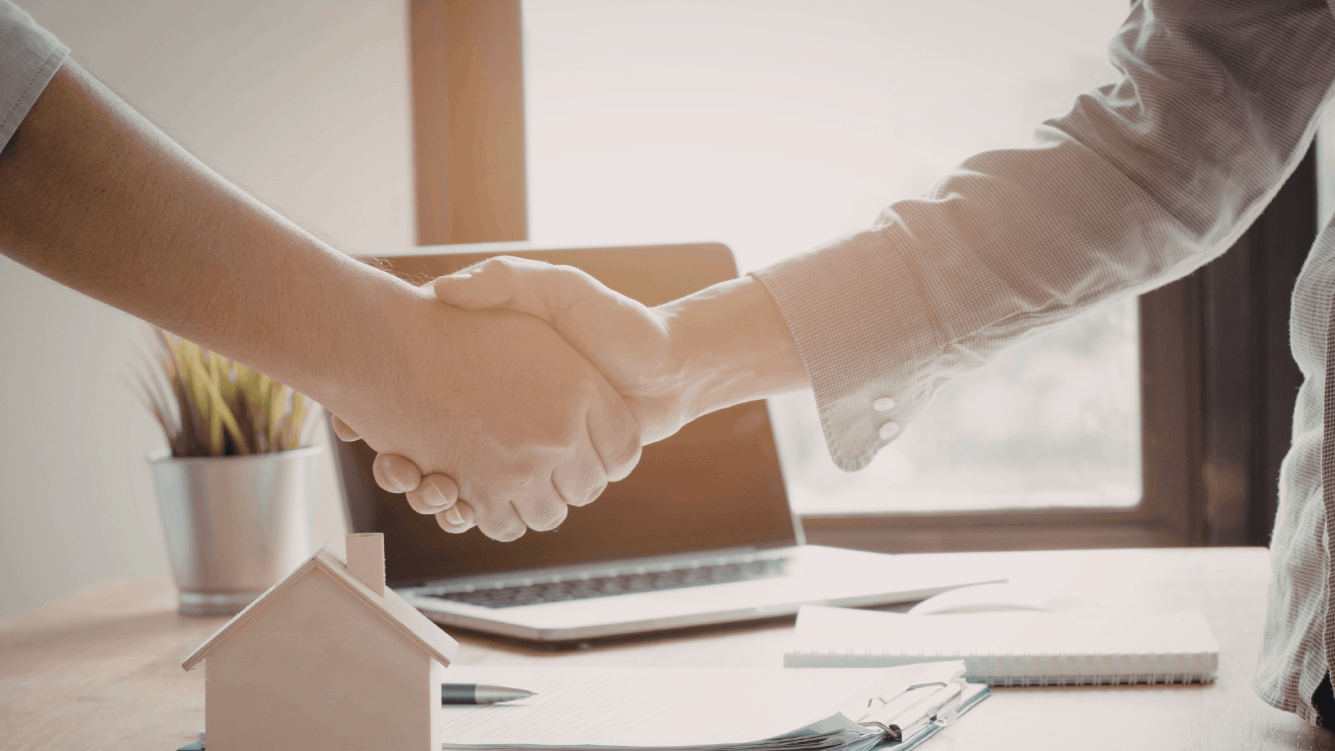 Red Green and White Playful Christmas Party Presentation (2)