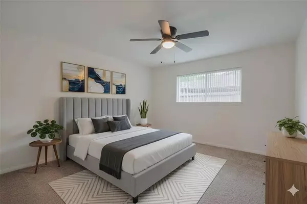 605 Sorrento Dr, El Lago, TX 77586