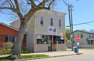 1201 King Dr M L Jr Dr, Racine, WI 53404-3051