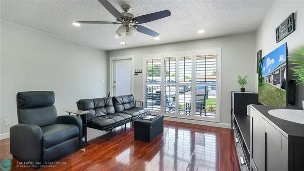 1433 SW 48th Ave, Fort Lauderdale, FL 33317