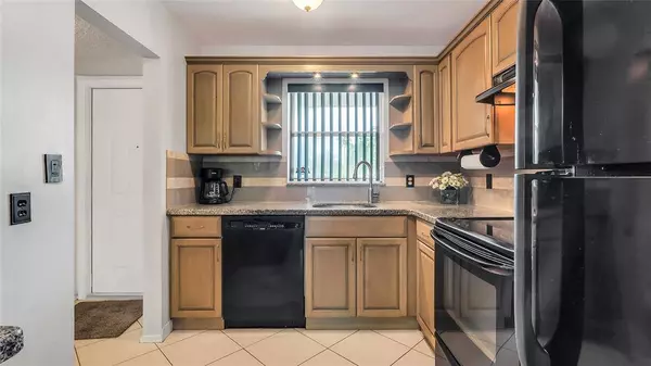 5100 SW 64th Ave #201A, Davie, FL 33314