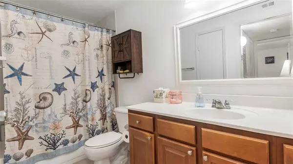 733 Riverside Dr #1216, Coral Springs, FL 33071