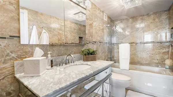 500 Three Islands Blvd #604, Hallandale Beach, FL 33009