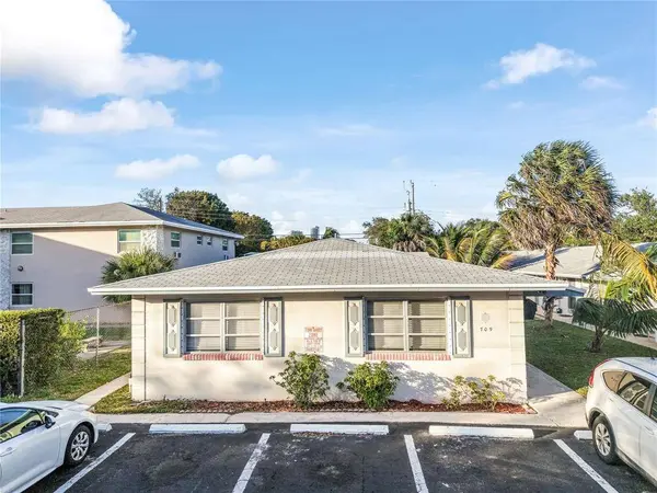 709 SE 15th St #1, Fort Lauderdale, FL 33316