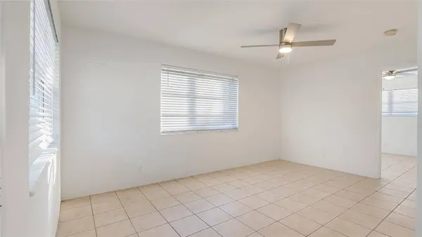 709 SE 15th St #1, Fort Lauderdale, FL 33316