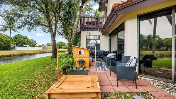 9169 W Sunrise Blvd #213C, Plantation, FL 33322