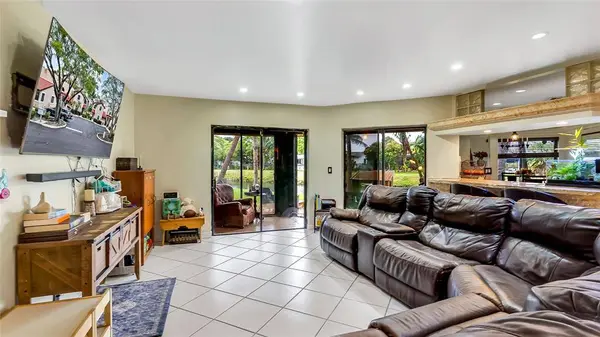 9169 W Sunrise Blvd #213C, Plantation, FL 33322