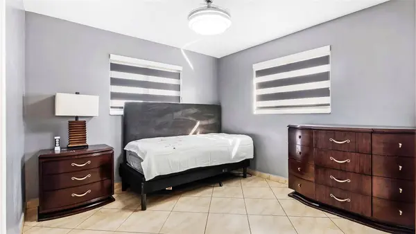 3140 Sheridan LN, Hollywood, FL 33021