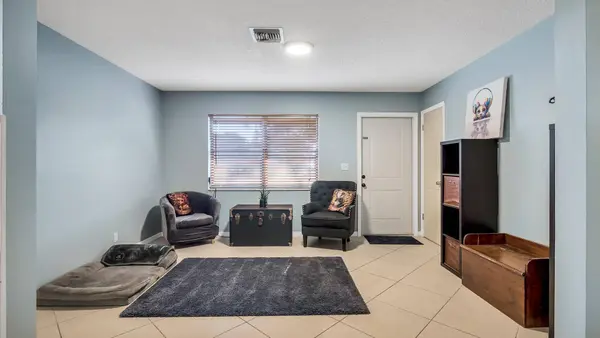 5298 2nd RD, Lake Worth, FL 33467