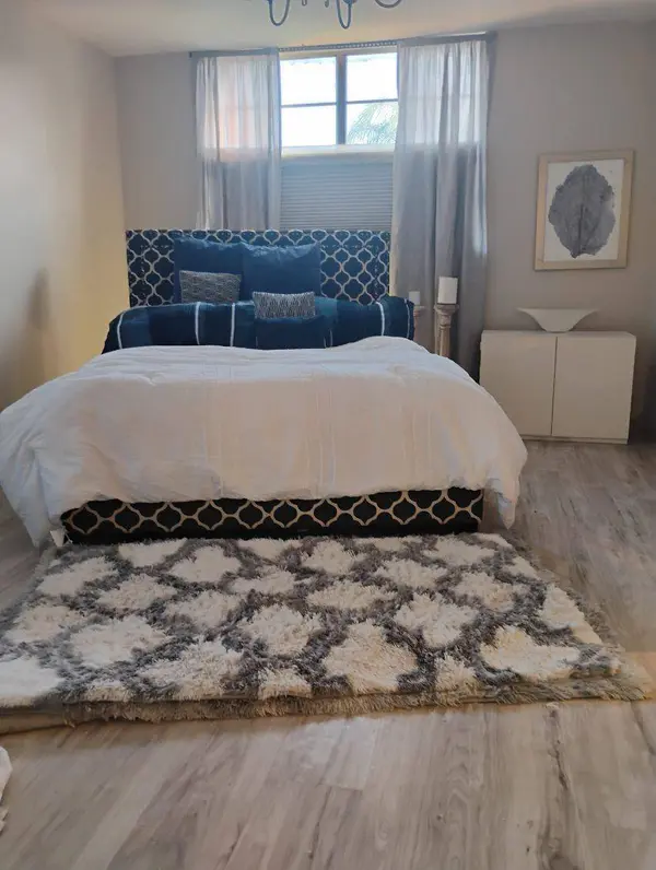3050 HOLIDAY SPRINGS BLVD #112, Margate, FL 33063