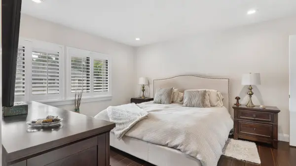 219 Wimbledon Lakes DR, Plantation, FL 33324