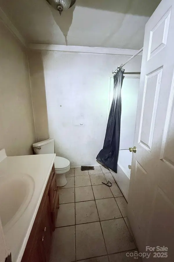 560 6th ST, Chester, SC 29706