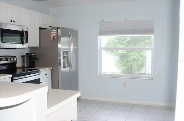 671 E BAFFIN DR, Venice, FL 34293