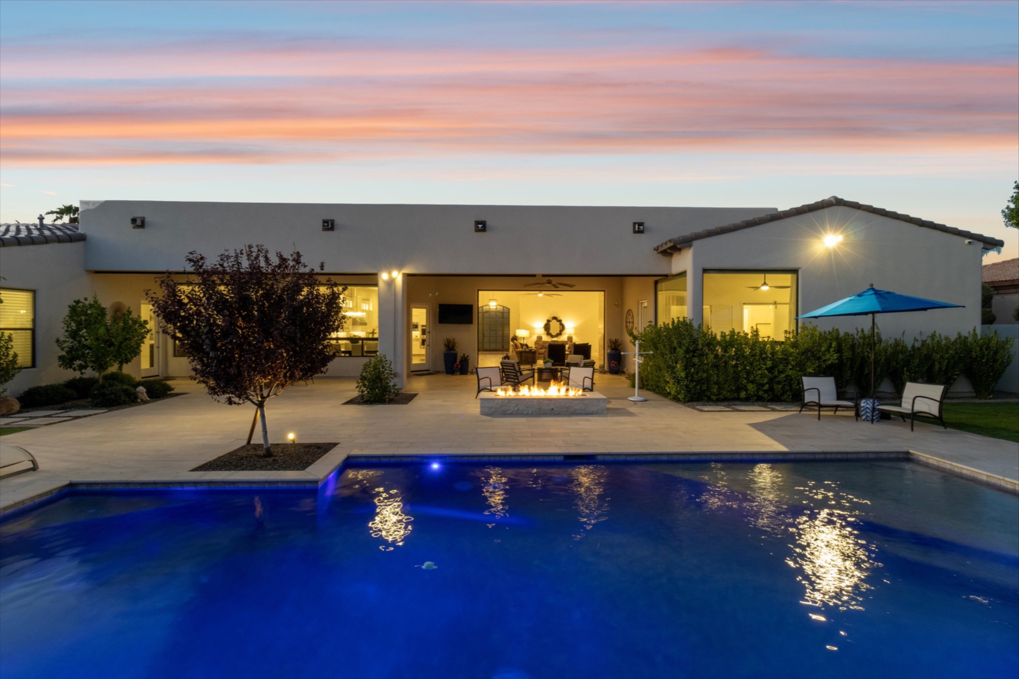 Mesa Arizona home with pool and covered patio for Arizona summer living