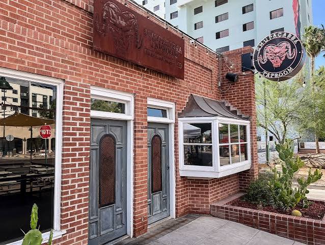 Local restaurants coffee shops and things to do in Mesa Arizona