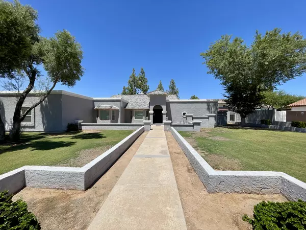 3402 E Fairfield St, Mesa, AZ 85213-5529