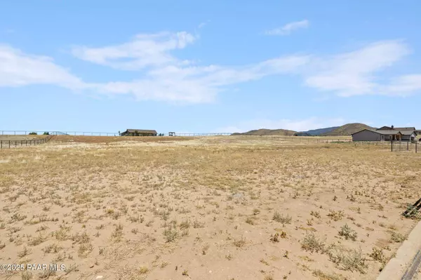 9808 E Pronghorn LN, Prescott Valley, AZ 86315