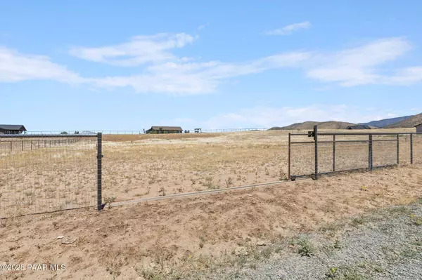 9808 E Pronghorn LN, Prescott Valley, AZ 86315