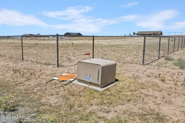 9808 E Pronghorn LN, Prescott Valley, AZ 86315