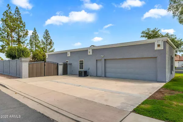 3402 E Fairfield Street, Mesa, AZ 85213