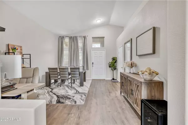 316 E LAREDO Avenue, Gilbert, AZ 85296