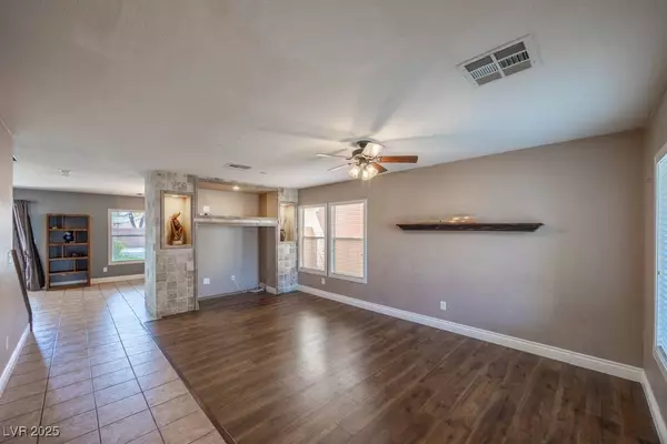 5031 Naff Ridge DR, Las Vegas, NV 89131