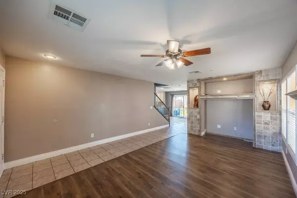 5031 Naff Ridge DR, Las Vegas, NV 89131