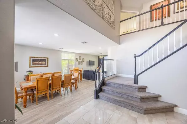 747 Canyon Crest DR, Las Vegas, NV 89123